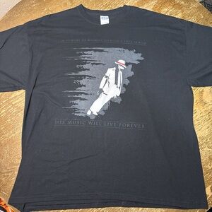 Michael Jackson shirt